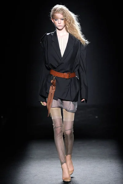 Look 26